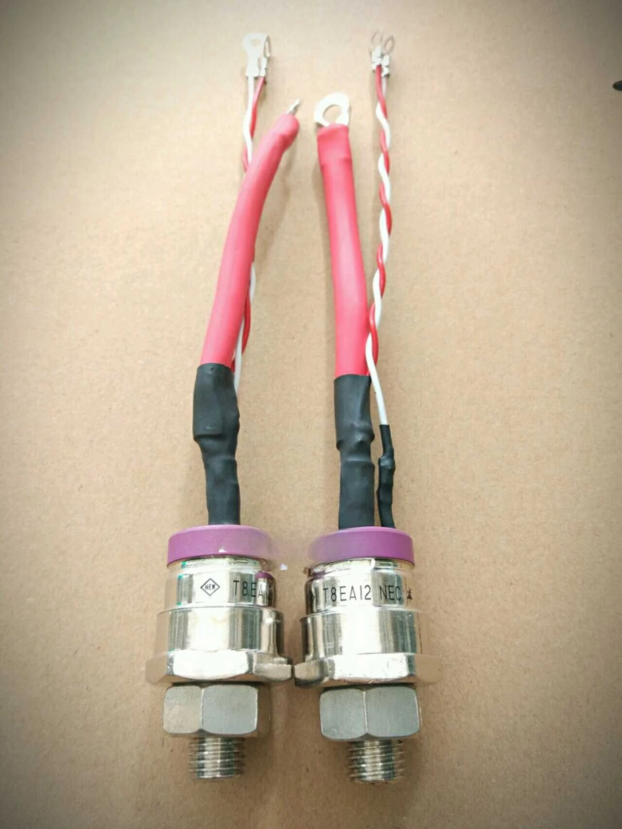 

The spot price inquiry for high-power NEC T8EA12 thyristor shall prevail