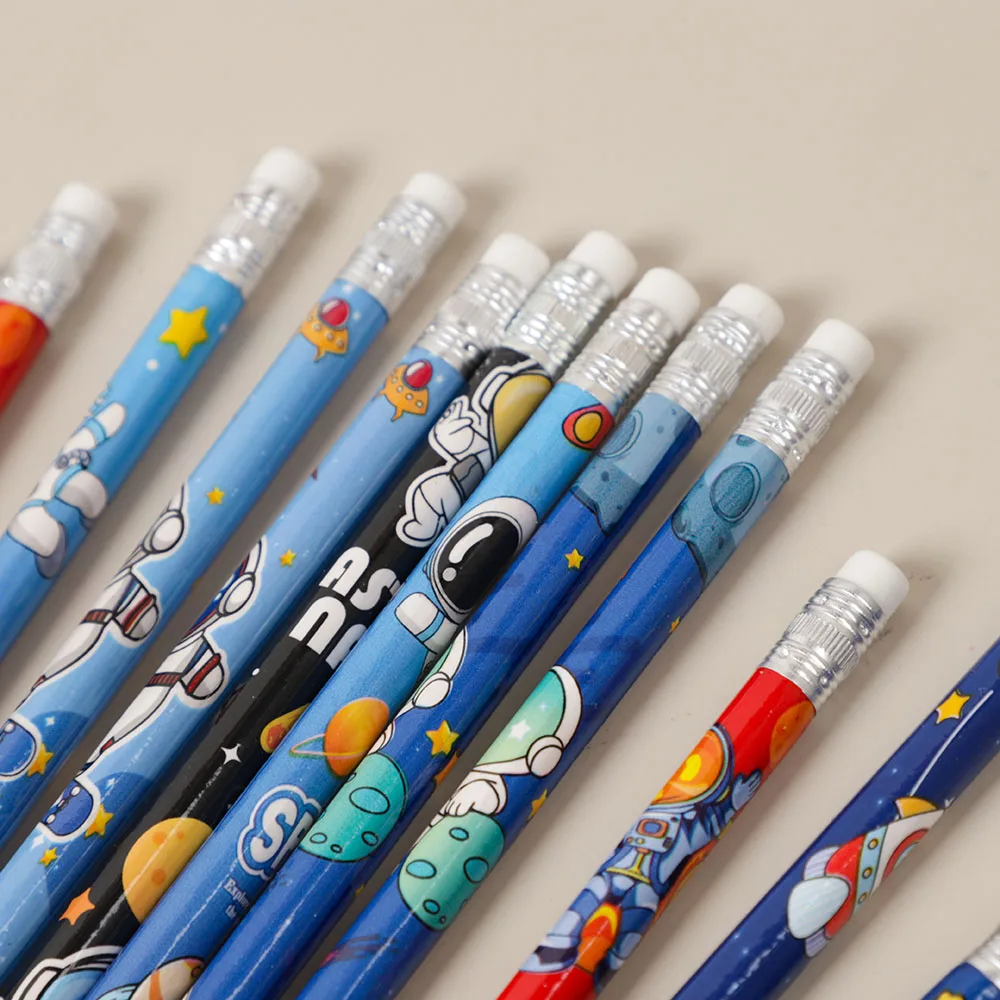 24 Stück niedliche Weltraum-Astronauten-Thema HB zum Schreiben, Malen für Kindergeburtstag, Gastgeschenke, Schreibwaren, Geschenk, Pinata-Füller – Detail 10