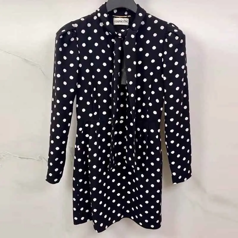 Polka Dot Wrap Top  Polka dot top outfit, Polka dot shirt outfit, Wrap top  outfit