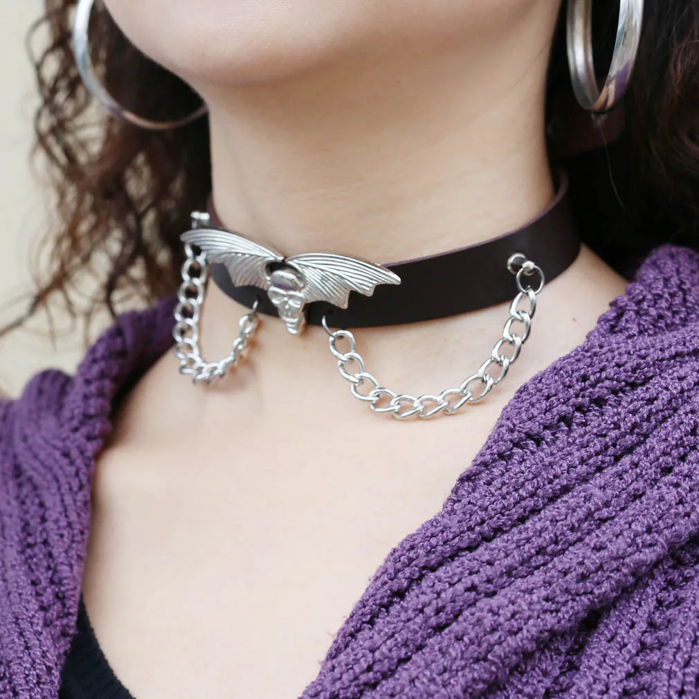 

WANGAIYAO new personality punk Halloween Christmas necklace animal bat wings skull ghost head chain collar neckband female