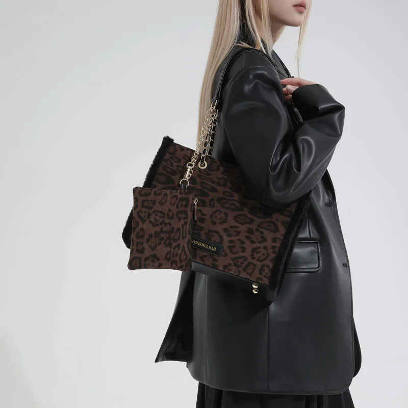 Women Faux Suede Leopard Print Underarm Shoulder Bag with Zipper Shoulder Tote Bag Large Capacity Handbag for Outing Commuting