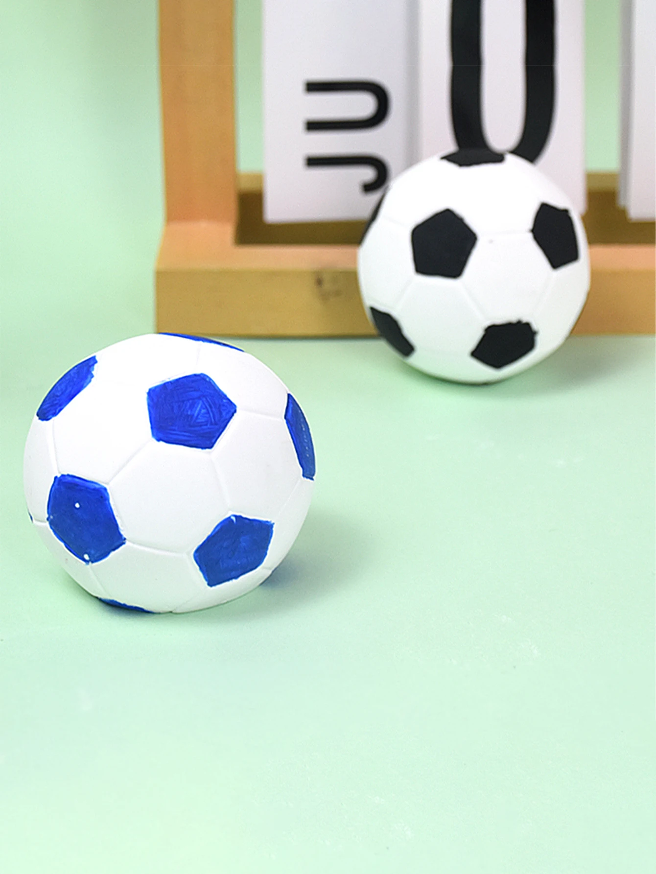 Creative Ball Ice Mold - Silica Gel - Football - Basketball