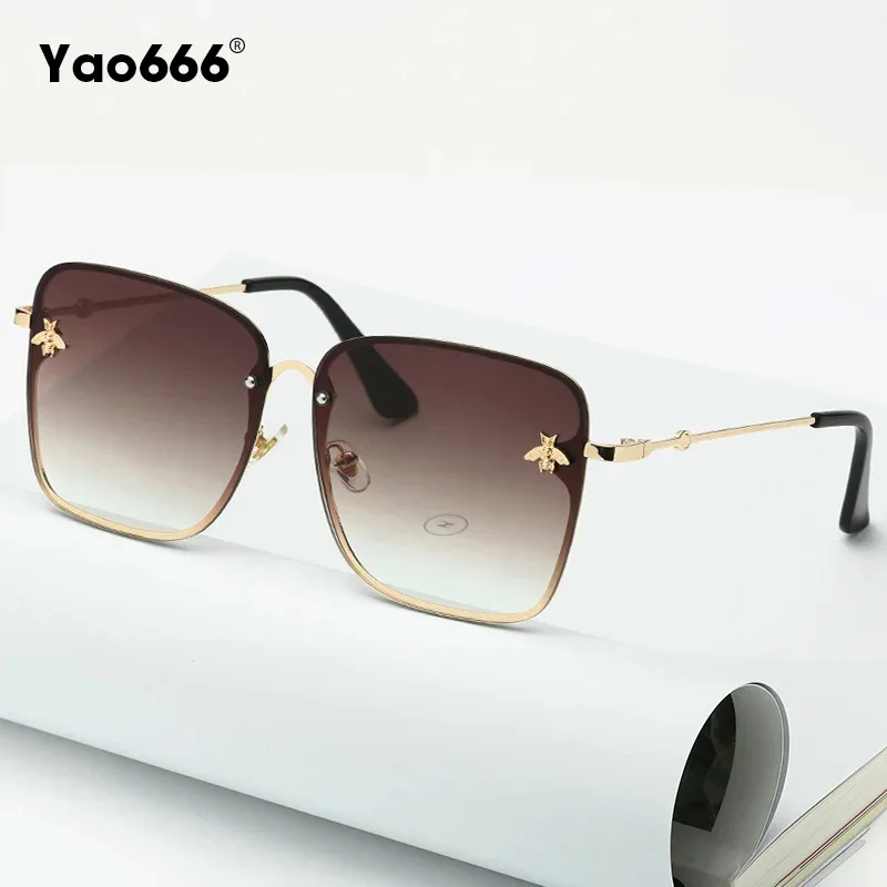 

New Fashion Lady Oversize Rimless Square Bee Sunglasses Women Men Small Glasses Gradient Sun Glasses Female UV400