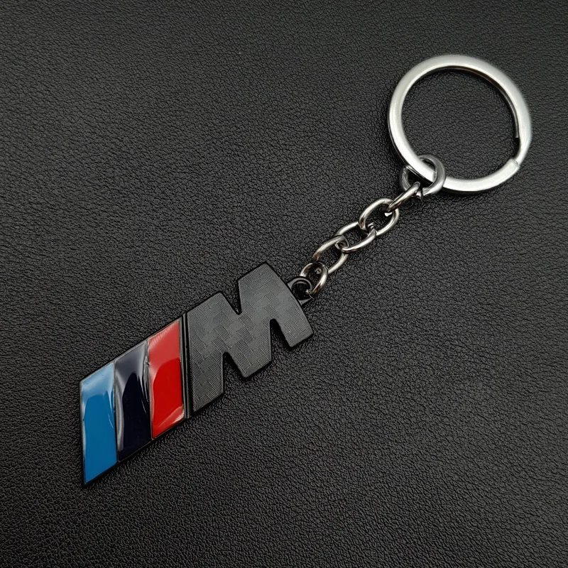 2024 Leather Metal Logo Key Chain Luxury Car Keychain For BMW E46 E90 E39 E60 E36 E30 E61 E91 E92 E87 F10 F20 F30 Accessories