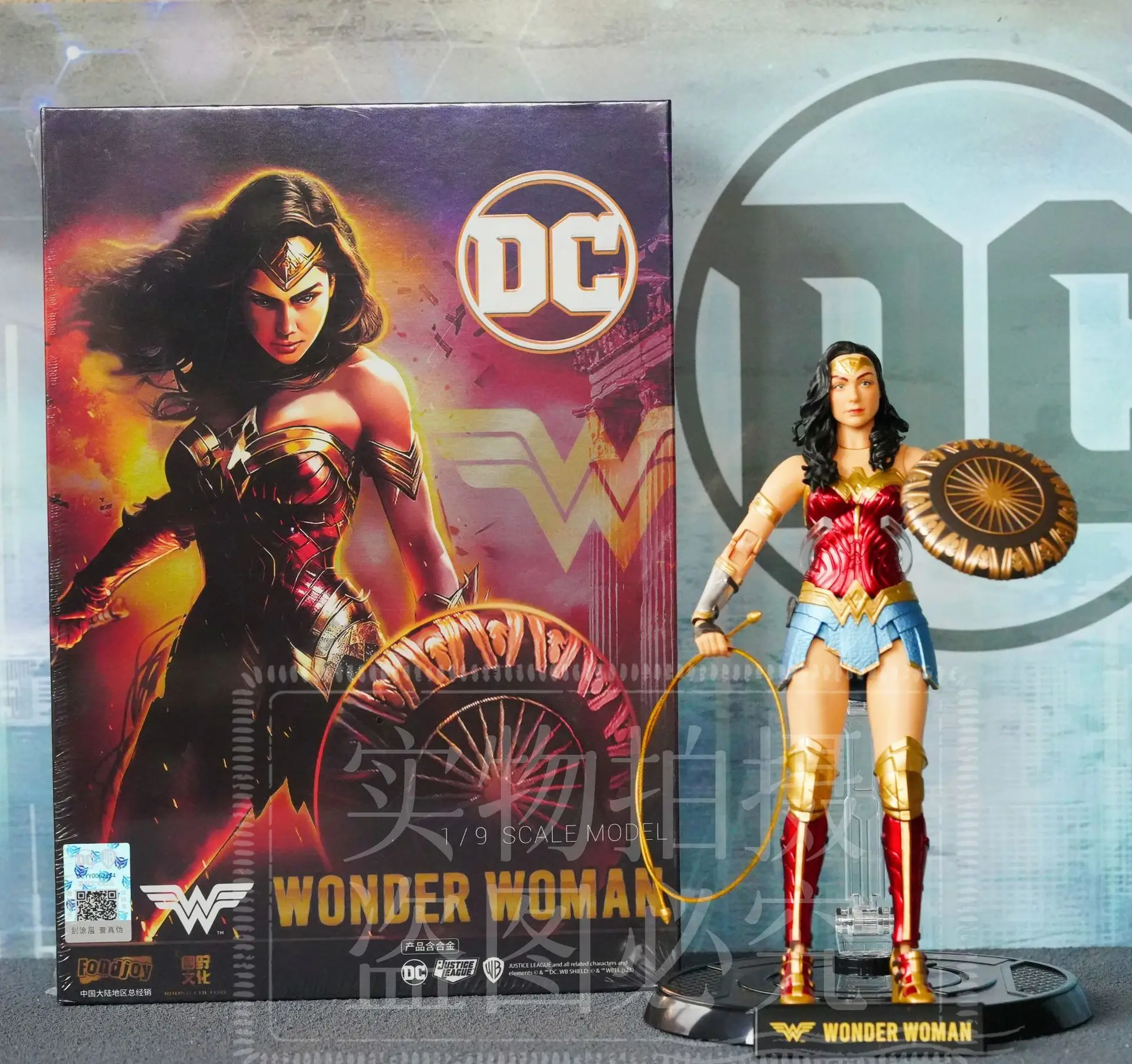 Figurines articulées originales du film DC, Batman, Joker, Wonder Woman, Smile Man, Cyborg, Harley Quinn, 1/9  26