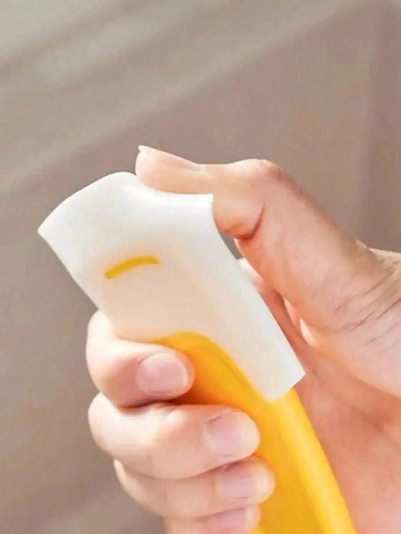 1pc Oil-Proof Silicone Pan Scraper Heat Resistant Kitchen Tool For Cleaning Flat Pan And Dish Bottom Barbecue Cleaning Tool