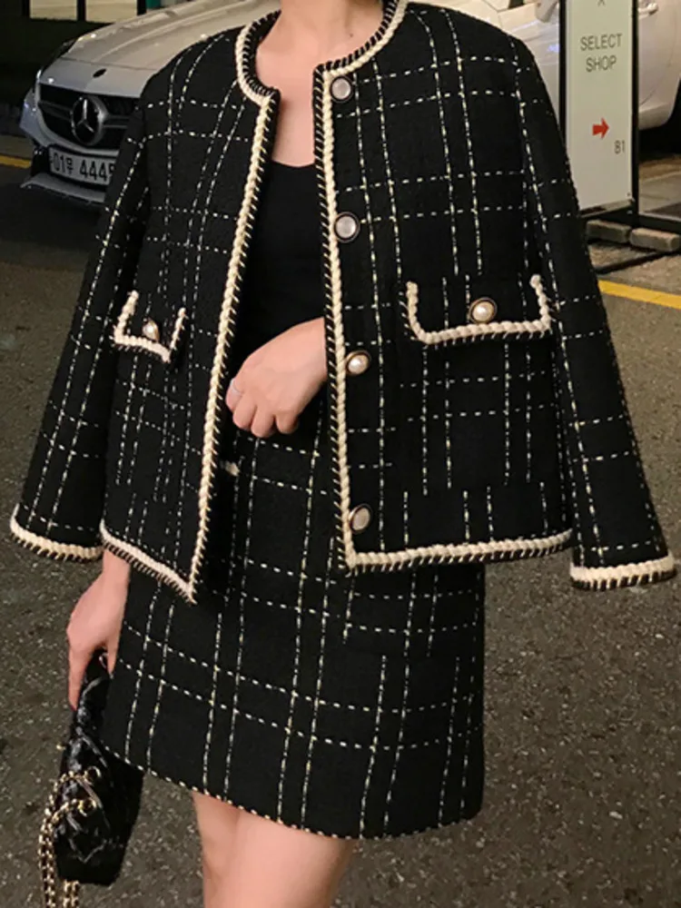 Park Seo-Joon rocks Chanel tweed at Paris Fashion Week