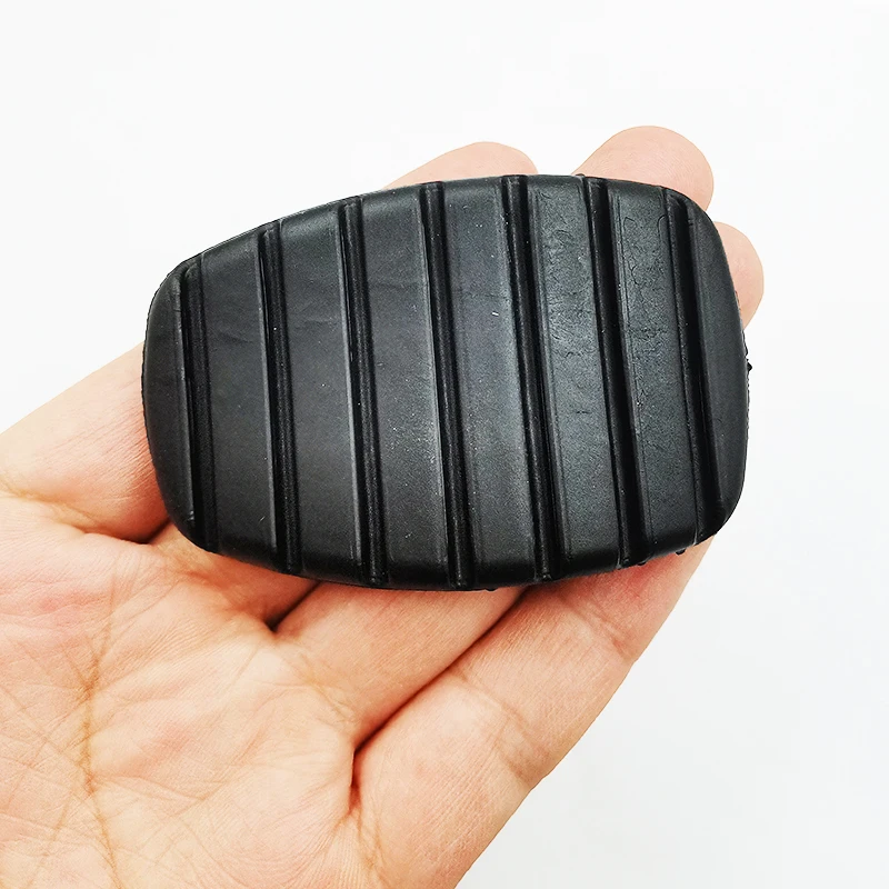 Car Brake Clutch Pedal Rubber for Renault Clio Scenic Laguna Kangoo Espace Modus Trafic Twngo Vel Satis Capture Clio Grandtour car pedals,pedal cover,stainless steel pedal cover