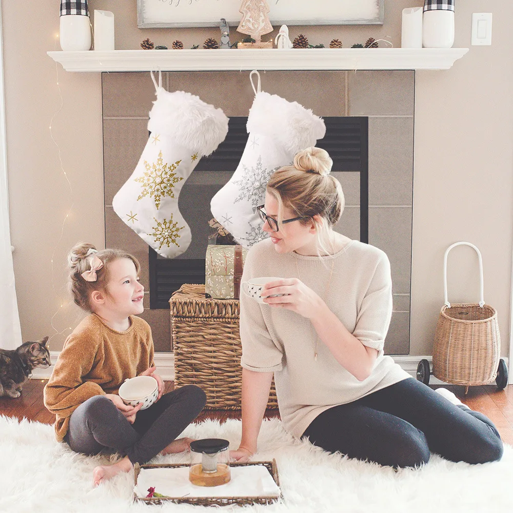 Christmas Decorations Flannelette Pearl Snow Christmas Socks Creative Plush Christmas Socks Gift Socks