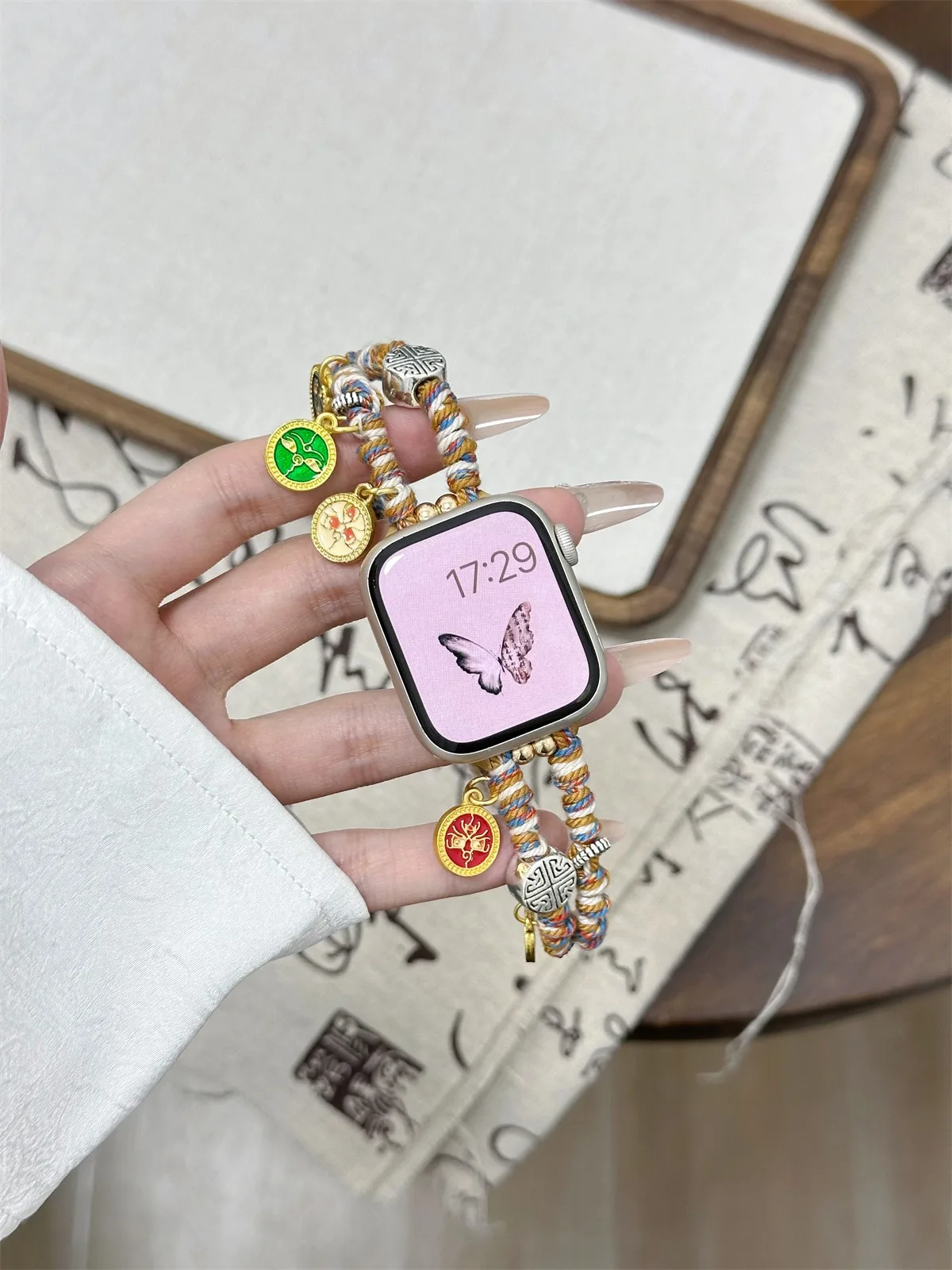Bracelet de montre pour iWatch 42/44/45/46/49 mm 38/40/41 mm Bracelet de montre mode et loisirs pour montres série Ultra2 série 10/9/8/7/6/5/4/3/2/1_voghion.com