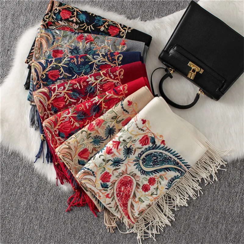 Paisley Floral Embroidery Cashmere Scarf Women Winter Warm Shawl Ethnic Cashew Female Foulard Pashmina Fringed Blanket Shawls