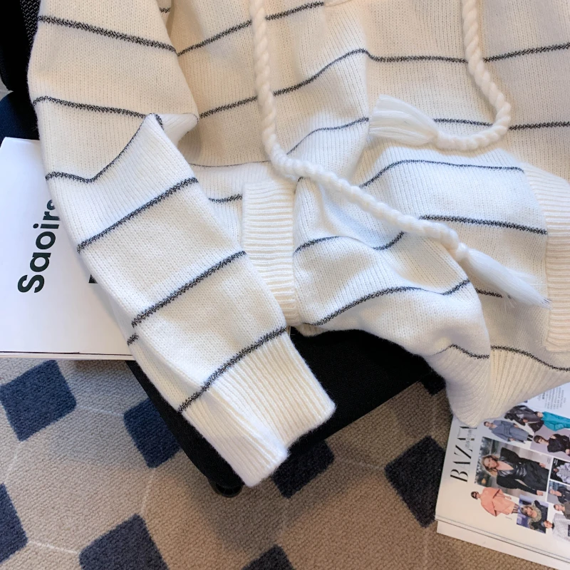 Autumn and Winter 2025 New Women's Hooded Knitwear Lazy Wind Sweater Pullover Loose Casual Long-sleeved Striped Top