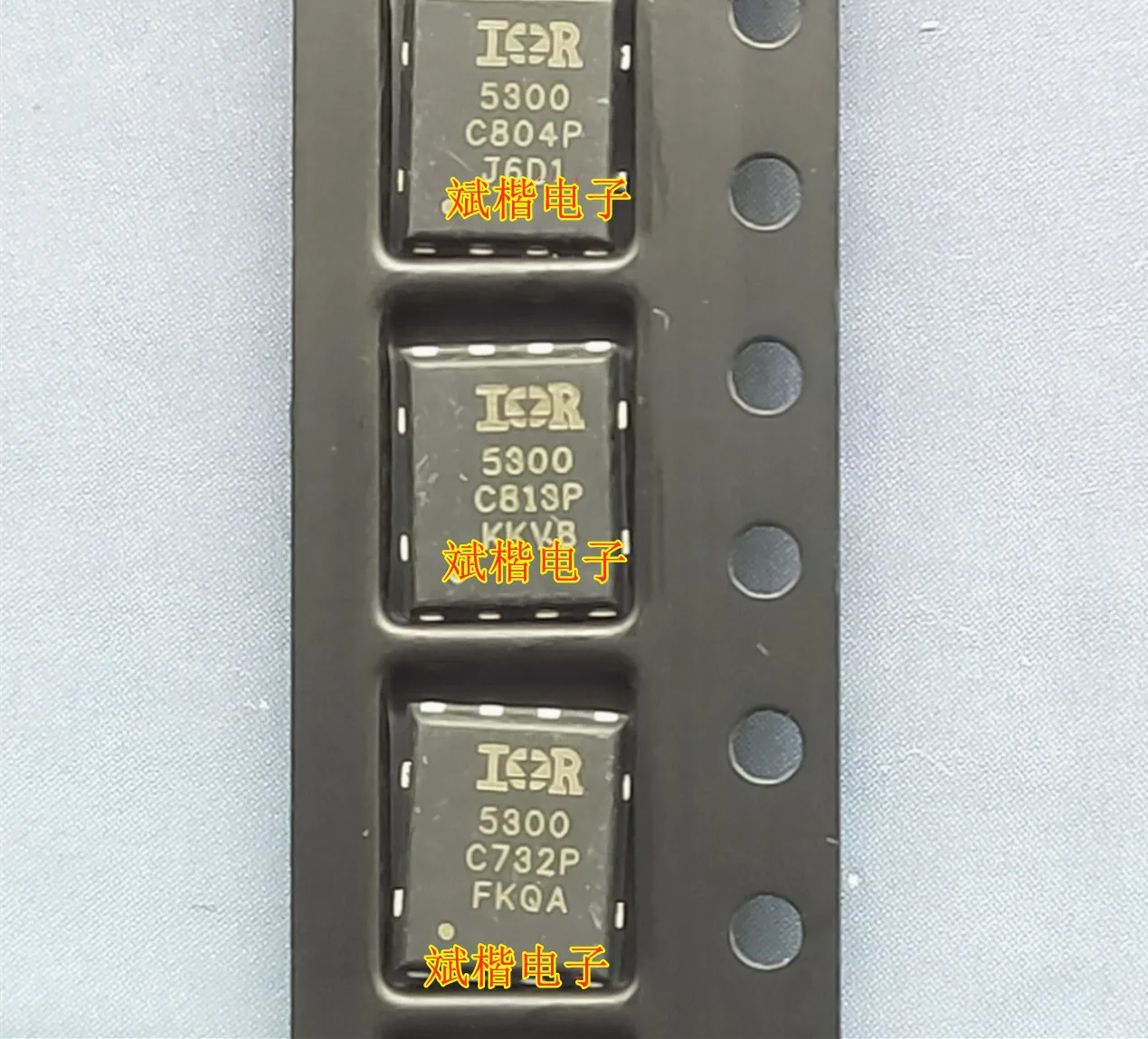 

10PCS/LOT IRFH5300TRPBF SILKSCREEN 5300 MOSFET 100A30V