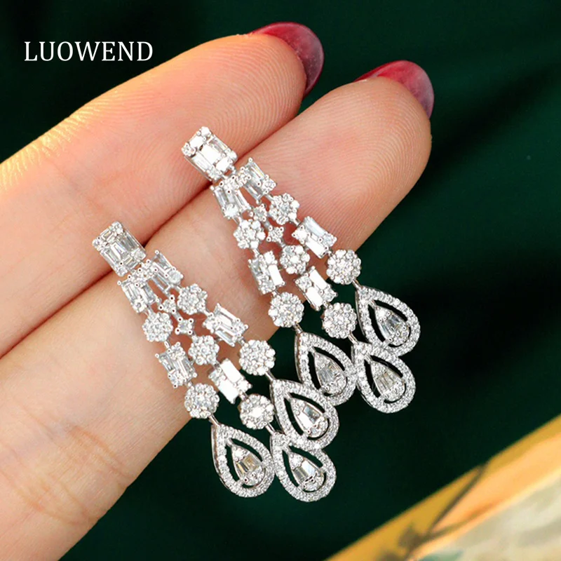 

LUOWEND 18K White Gold Earrings Luxury Fashion Design 1.4carat Real Natural Diamond Drop Earrings for Women Senior Banquet