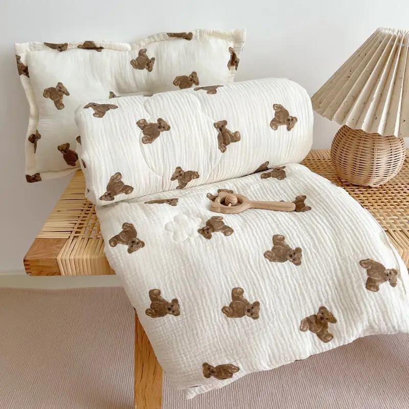 Cotton Muslin Baby and Toddler Quilt Bear Quilt Blanket Baby Boys' Crib Blanket