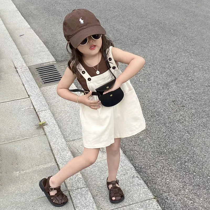 

Korean Clothing, Girls' Suspenders, Shorts, Summer Western-Style Men's And Women's Baby Loose Capris, Children's Casual Pants