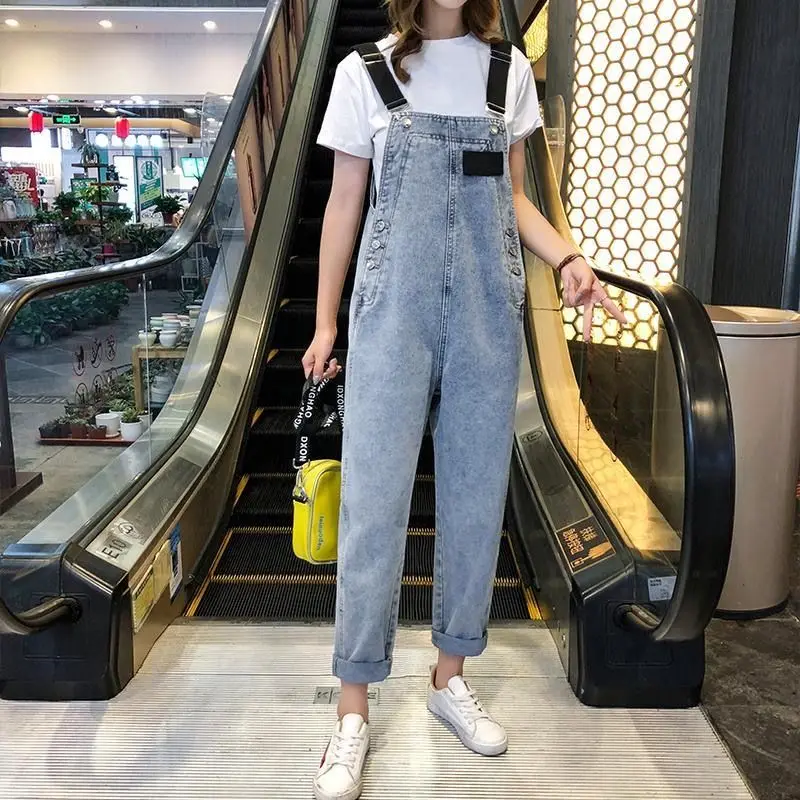 2021 Spring and Autumn New Korean Style Loose Denim Overalls Women's Fashion Slimming Nine-point Pants Women plus size women s spring and autumn 2021 new fat sister harem pants korean casual women s pants loose simple overalls