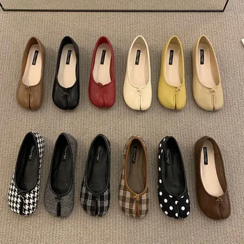 Women Flats Tabi Ninja Shoes Woman Ladies Microfiber Leather Comfy  Flats Split Toe Slippers Soft Bottom Loafers Solid Brief La 1