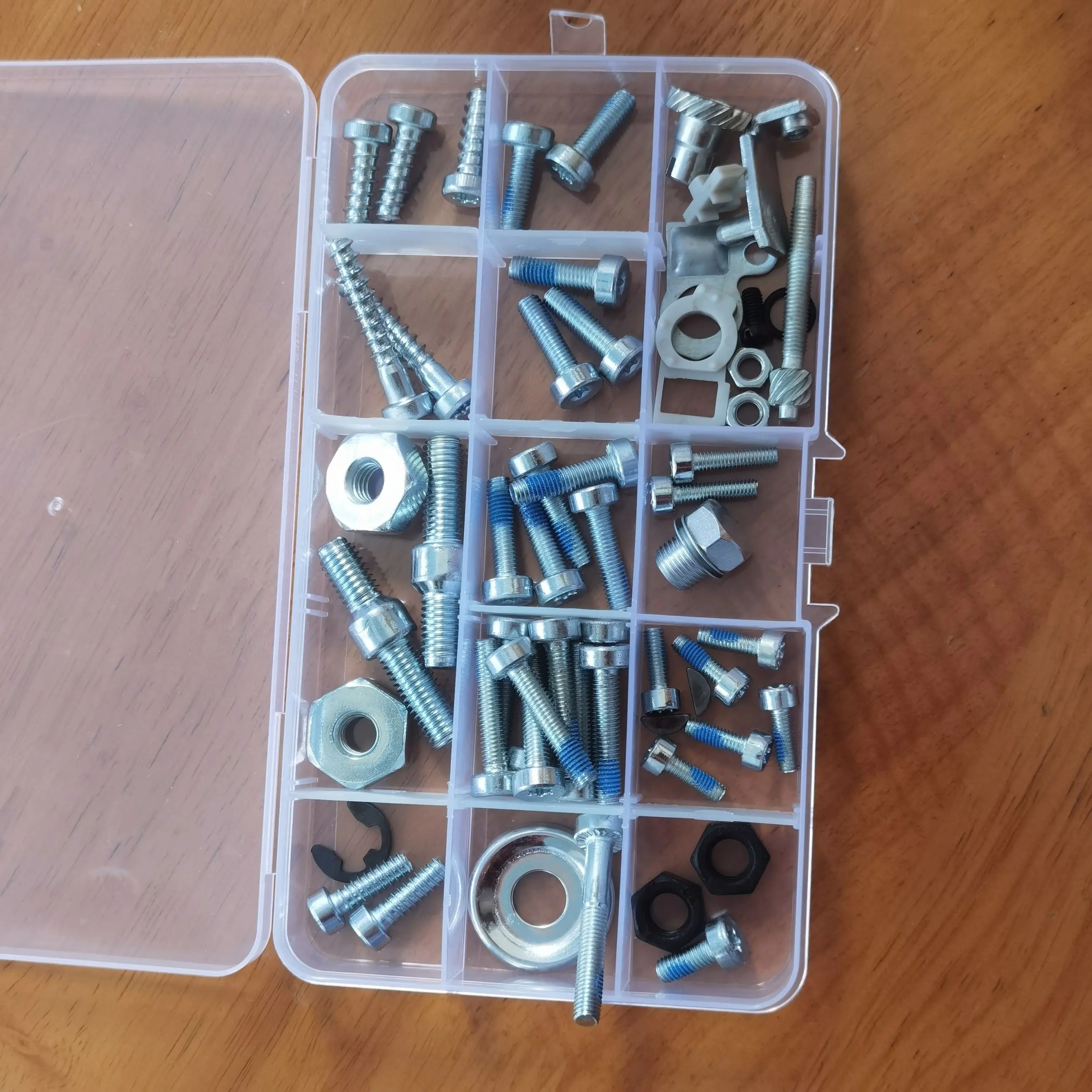 Kit 2 Accessoires Essentiels STIHL - Référence 0000 350 0525 - Pour Tronçonneuse - Neuf Sous Emballage