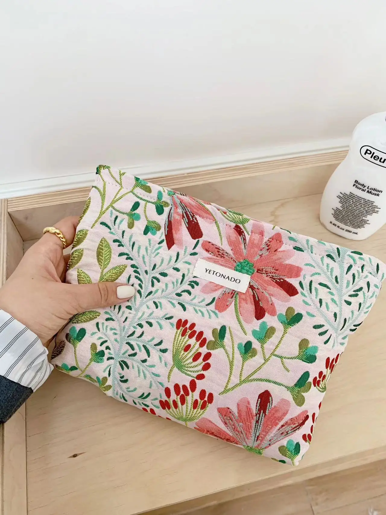 High Quality Large Capacity Clutch Makeup Cosmetic Bag Toiletry Washbag Portable Storage Bag Travel Organizer