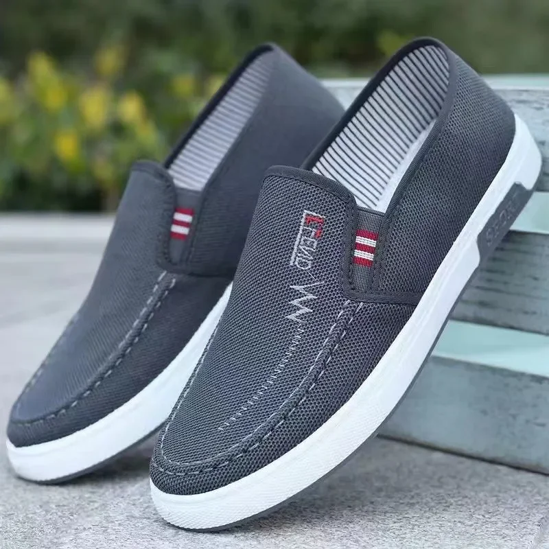 Spring Autumn New male Soft soled Shoes Outdoor non slip canvas footwear Casual comfortable flat Men's Fashion Shoes Zapatillas 2