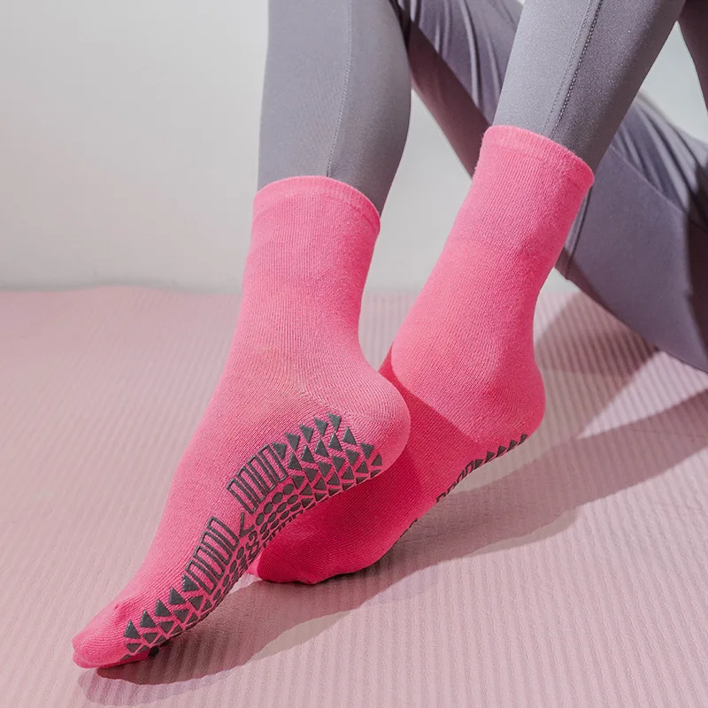 Cotton Yoga Socks Non-slip Sweat-absorbing Breathable Mid-tube Pilates Sports Fitness Socks Dance Training Women