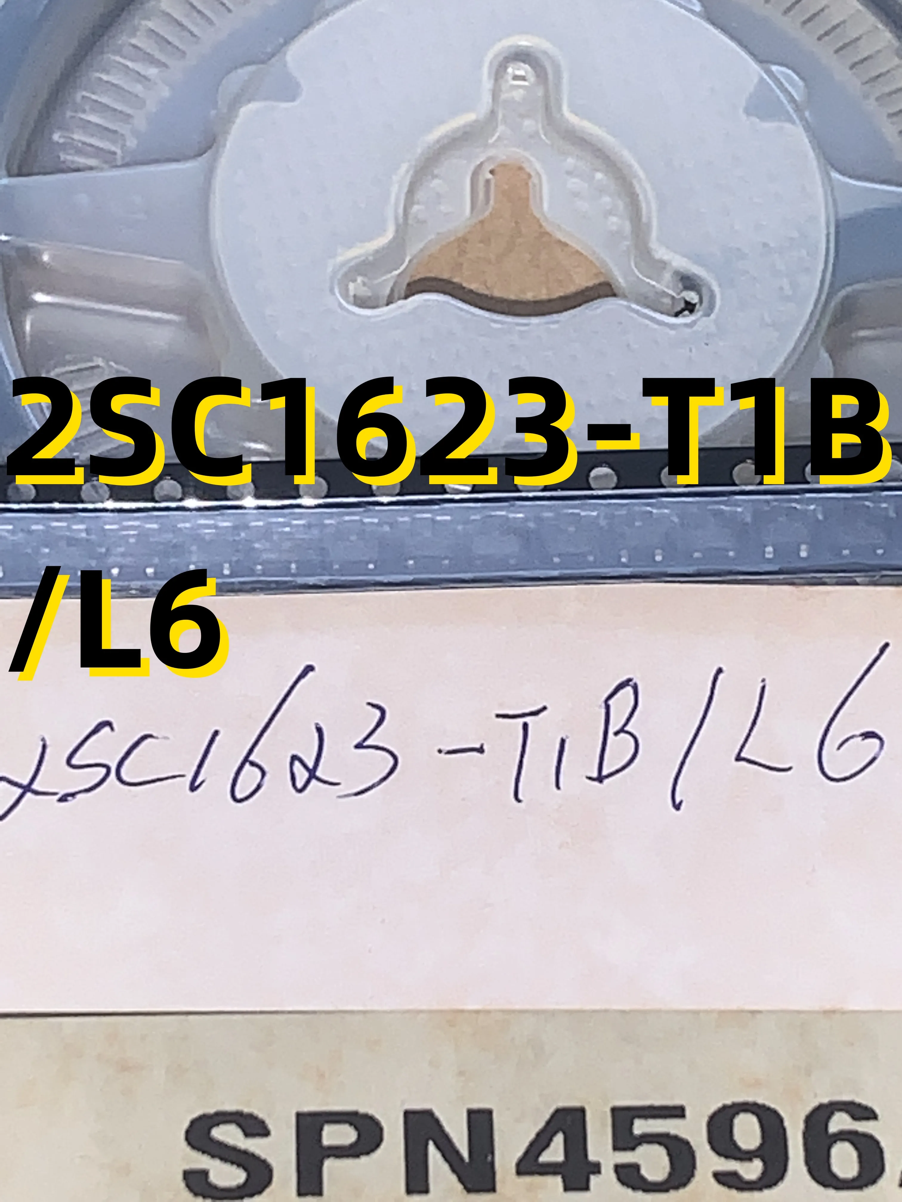 

10pcs 2SC1623-T1B /L6