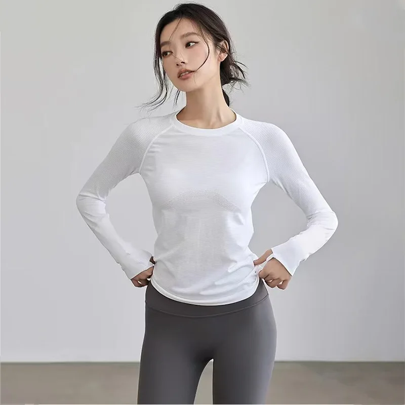 Damen Yoga-Trainingsoberteil für Herbst & Winter, Hochelastisch Figurbetont mit Rundhalsausschnitt, Schnelltrocknend Langarm Sport-Fitness-Shirt – Detail 2