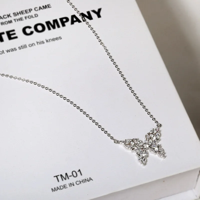 

2022 NEW Fashion Butterfly Pendant Necklace For Women S925 Silver Cubic Zircon Choker Collares Female Engagement Wedding Jewelry