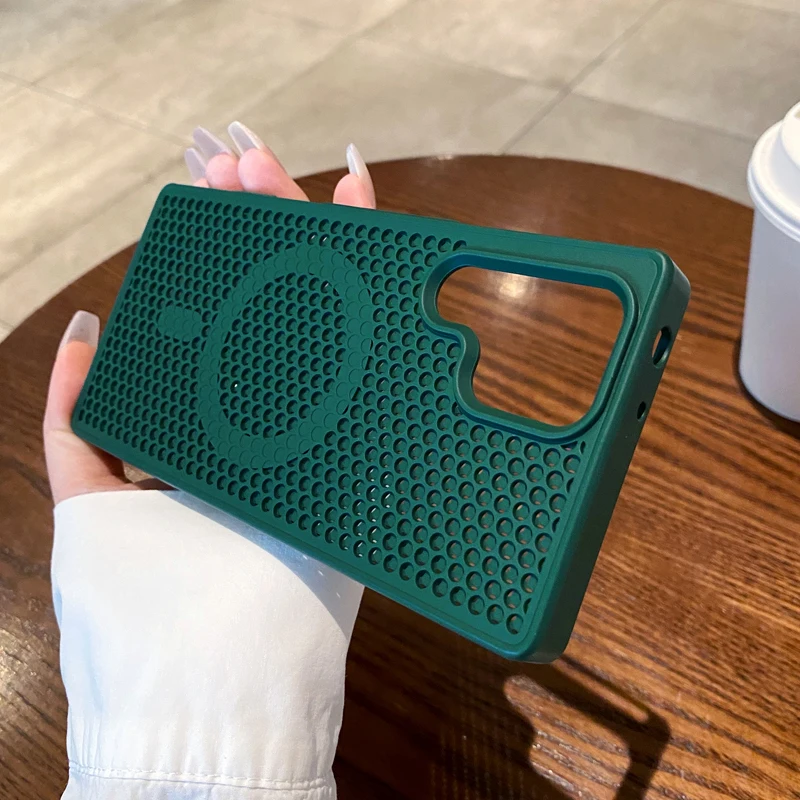 Magnetic Honeycomb Heat Dissipation Breathable Cooling Phone Case
