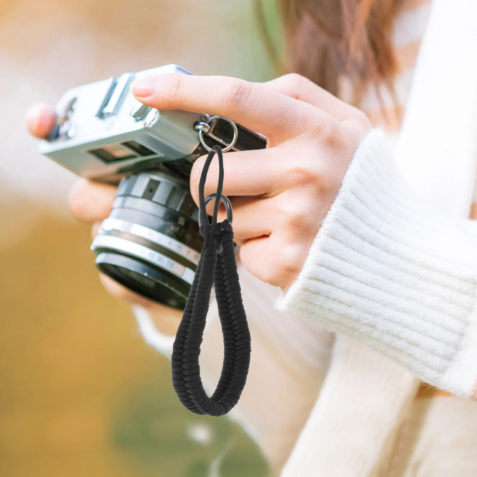 튼튼한 카메라 손목 끈 조절 가능한 길이 미끄럼 방지 DSLR 미러리스 스마트폰 핸드백 여행 사진 촬영에 적합
