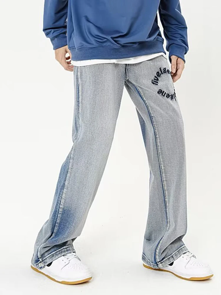 Рисунок 5 - Вышитые джинсы для мужчин