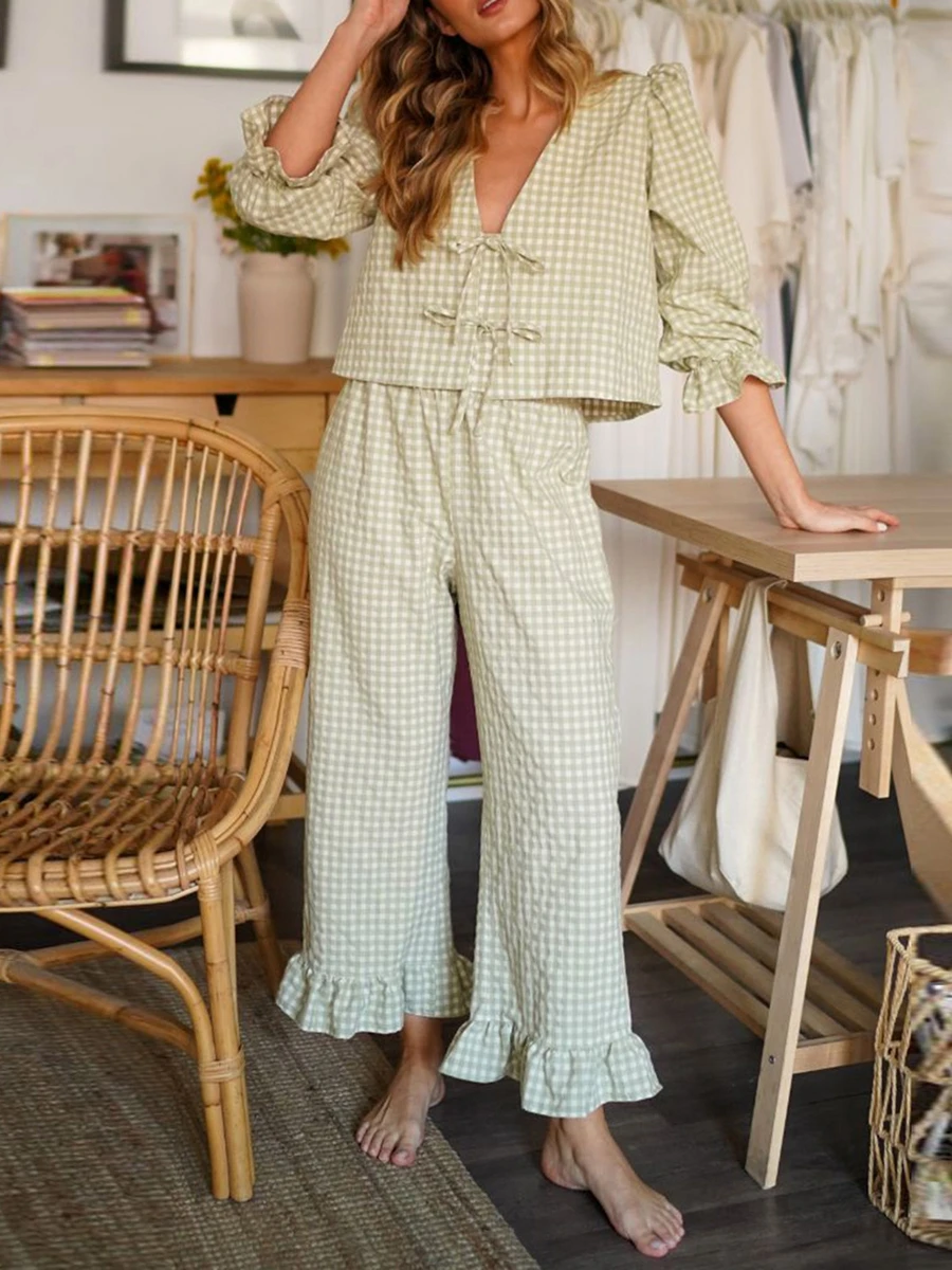 Unique Printed Loose Pocket Bow Tie Top and Elastic Waist Ruffled Shorts Set