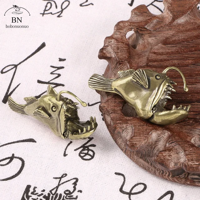 Retro Brass Ocean anglerfish Watching Fishes Sea Animals Model Fishbowl Decoration Action Figures Education Miniatures Kids Toys 4
