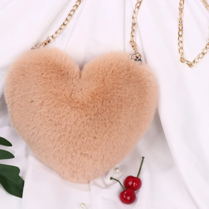 

Plush Shoulder Small Chain Bag Peach Heart Shaped Love Casual Handbag For Woman High-Quality Versatile Messenger Luxurycrossbody