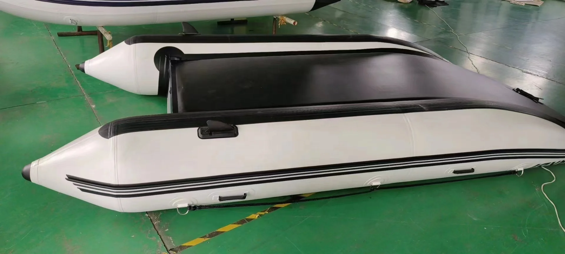 OEM ODM 330cm 4인승 풍선식 쌍동선 보트 TPU PVC 타카캣 고속 쌍동선 낚시용 로잉 보트