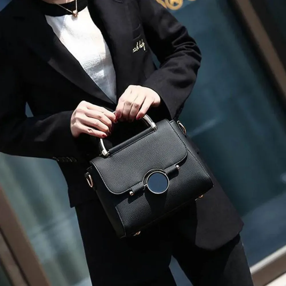 Women Handbag New Fashion Shoulder Bags for Lady Solid Totes Cute Shopping Messenger Bag Lock Black Red Color Hand Bags
