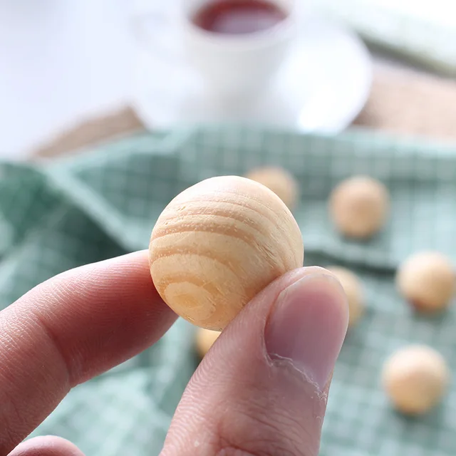 Új 5Db Camphor Fa Lepkék Golyók Rovar Természetes Cédrusgömb Károsító Csótányok Vezérlő Penész Szekrény Ruhák Fiók Hibátriasztó - Image 5