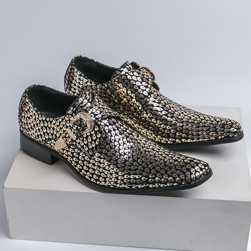 

Plus size 46 pointy fish scale loafers Men's English needle buckle sequined Chelsea leather boots Hair stylist fashion shoes