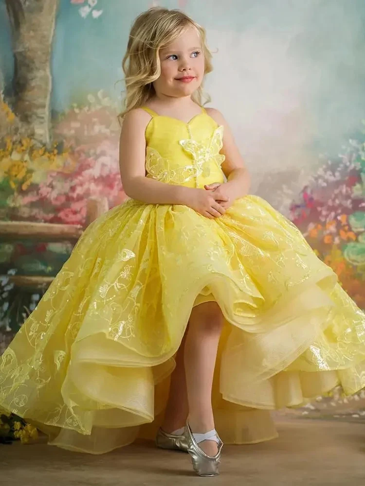 

Yellow Lace Flower Girl Dresses Princes Ball Gown First Communion Prom Fashion Spaghetti Straps Tulle Appliqued 2023