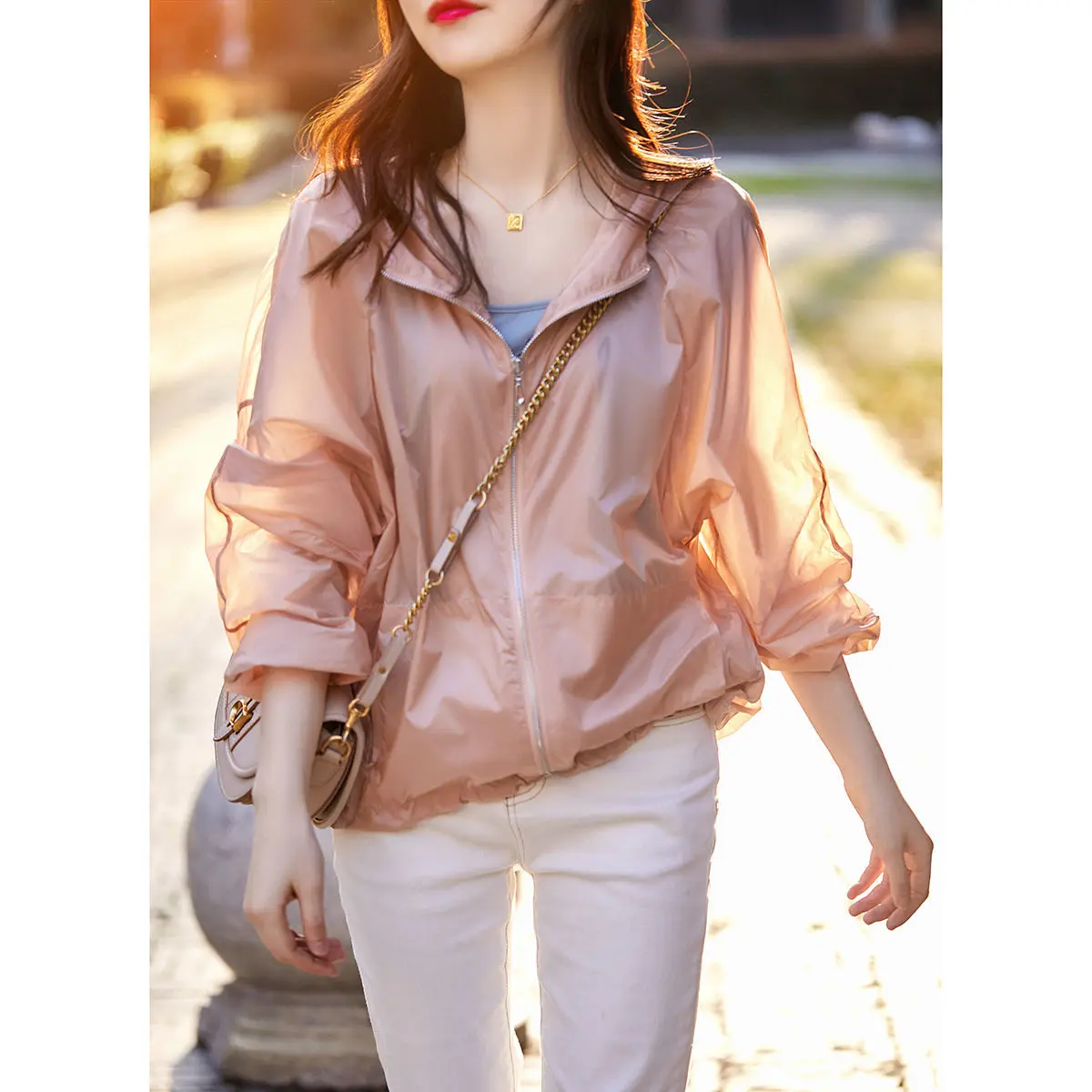 

Women Sun-proof Zipper Coats Thin Loose See Through Outerwear Breathable Outwear Lightweight Clothes Hoodie Long-sleeve 2022 New
