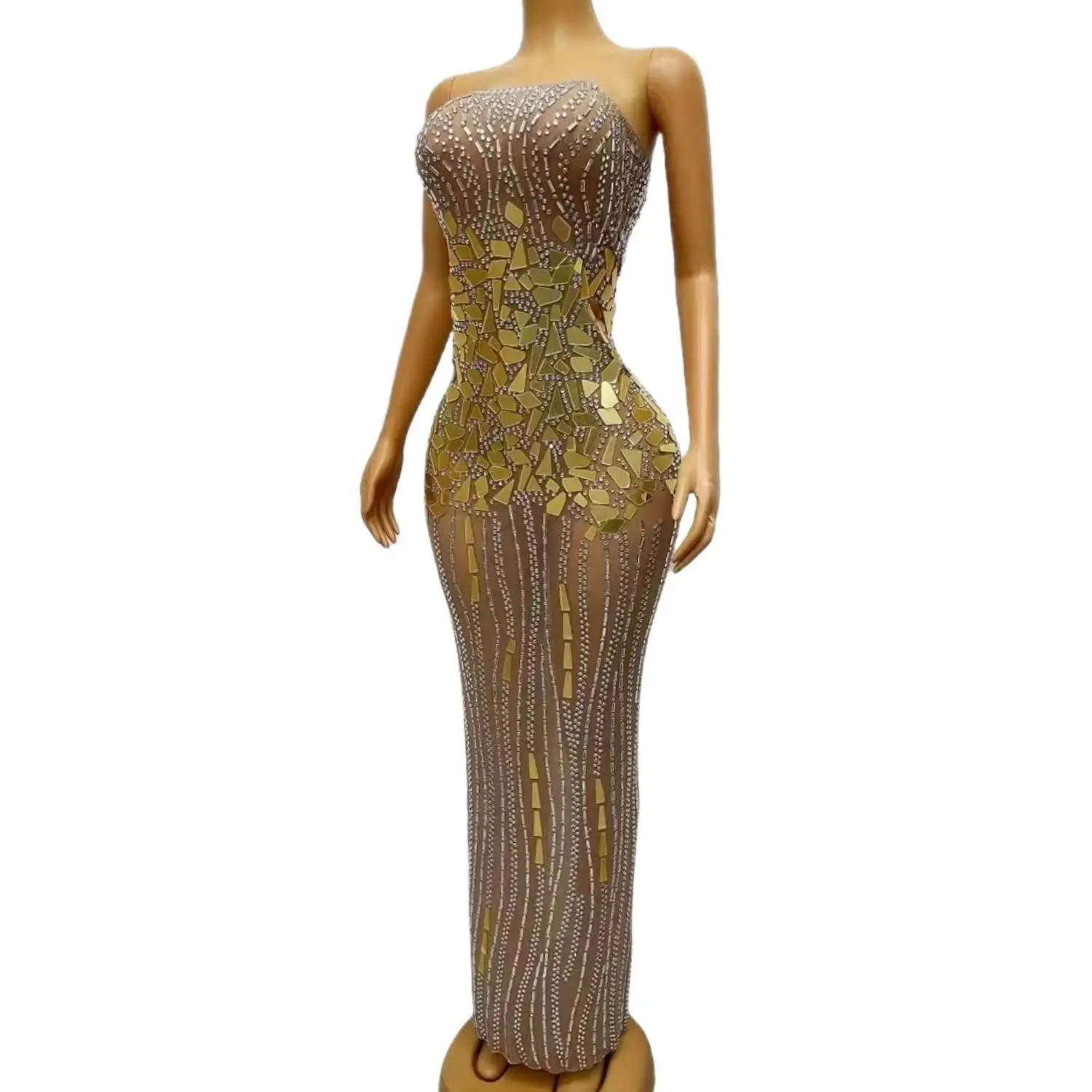 Рисунок 2 - Роскошное женское блестящее платье-топ