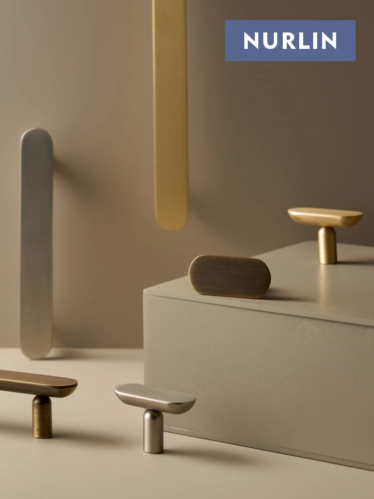 มือจับตู้แบบแท่งตัว T ดีไซน์เรียบง่ายทันสมัยสไตล์อิตาลี ทำจากทองเหลืองแท้ รุ่น CH108 สำหรับตู้เสื้อผ้าและตู้เก็บของ 1