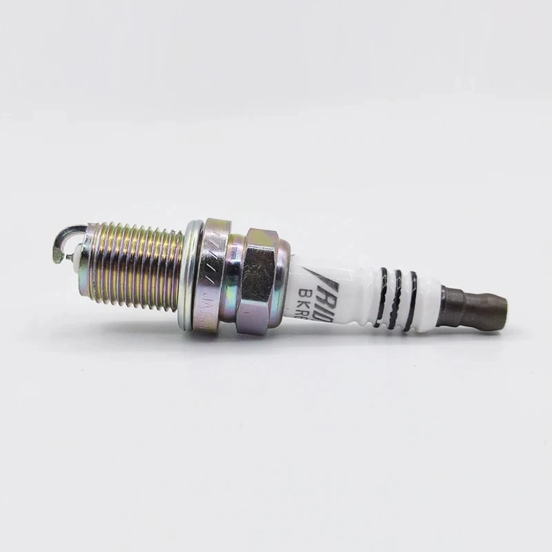BKR6EIX 6418 Iridium Power Spark Plug For Volvo Audi Porsche BMW Suzuki BKR6EIX-6418 Car Accessories 4pcs spark plug