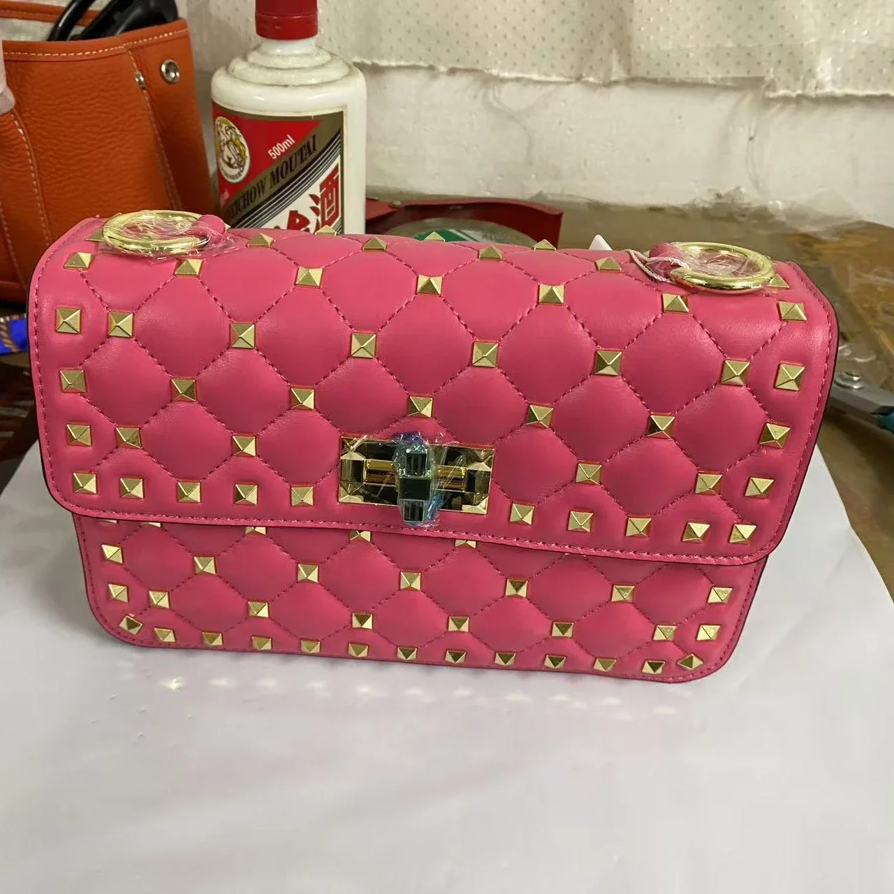 2024 New Fashion Women Sheepskin Leather Rivet Handbags Chain Bag Designer Shoulder Bags Luxury Woman Messenger Bags 3
