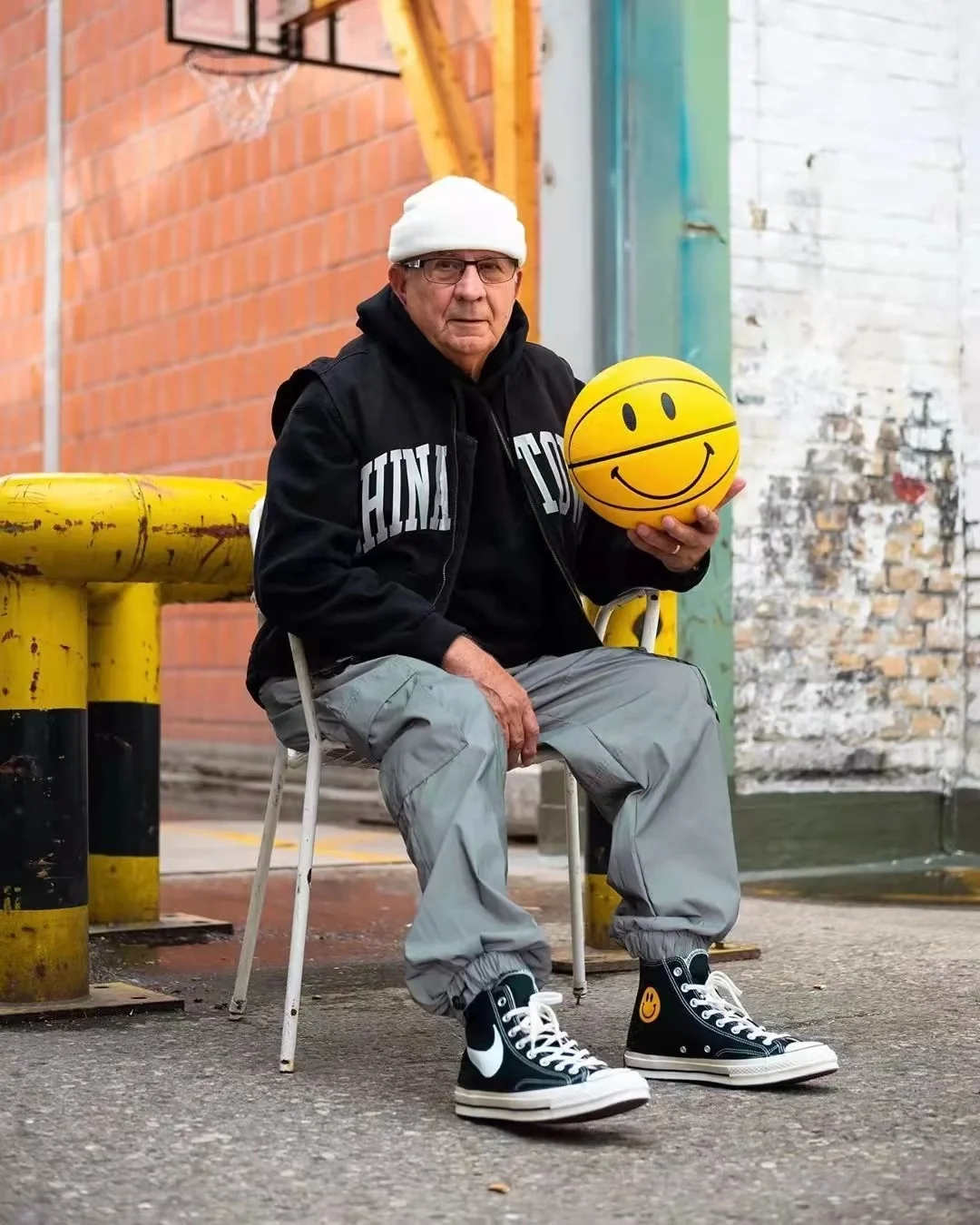 New York Chinatown Smile Basketball Limit 7 Laughing Face Yellow Basketball