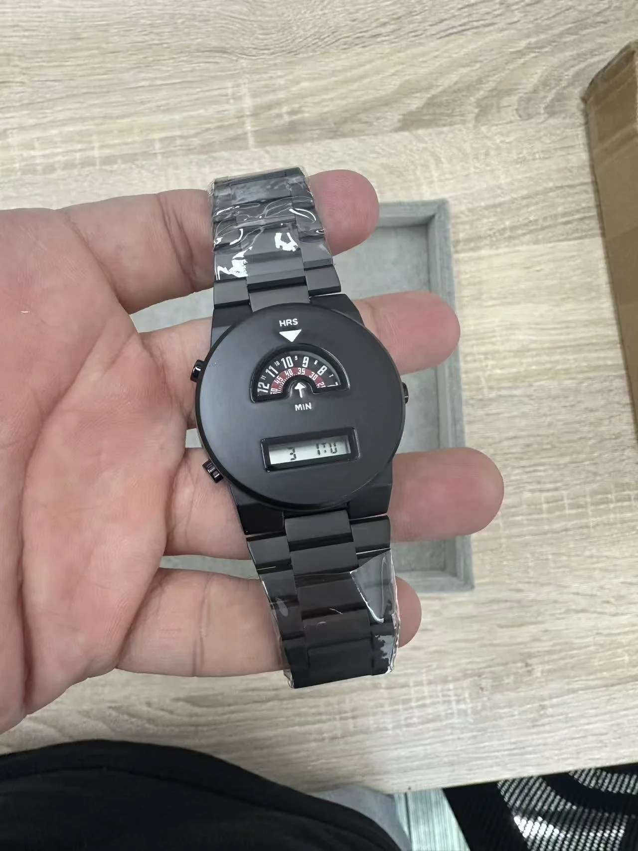 Retro Digital Watch Dual Time Zone Men's And Women's Wristwatch 2027 Factory Watches Meetups Cutting-edge Technologies
