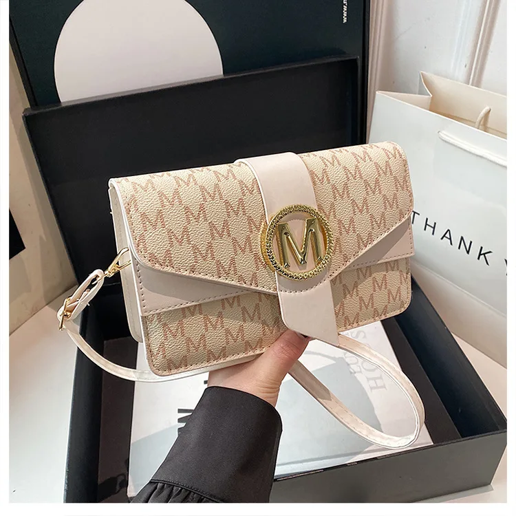 2025 حقيبة كتف عصرية بسيطة ريترو جديدة حقيبة ساعي...