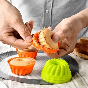 Silicone Cake & Muffin Molds 1