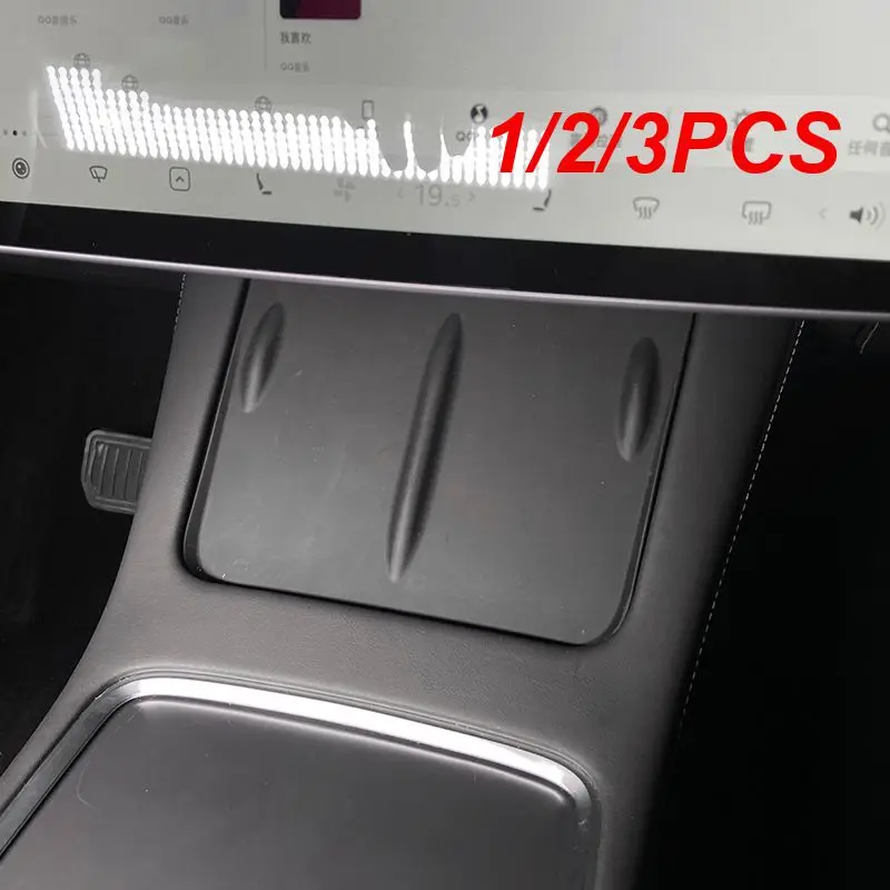 

1/2/3 шт. для Tesla Model 3 Y 2021 2022 силиконовый коврик для беспроводной зарядки нескользящий коврик пыленепроницаемый защитный чехол для зарядного устройства автомобиля